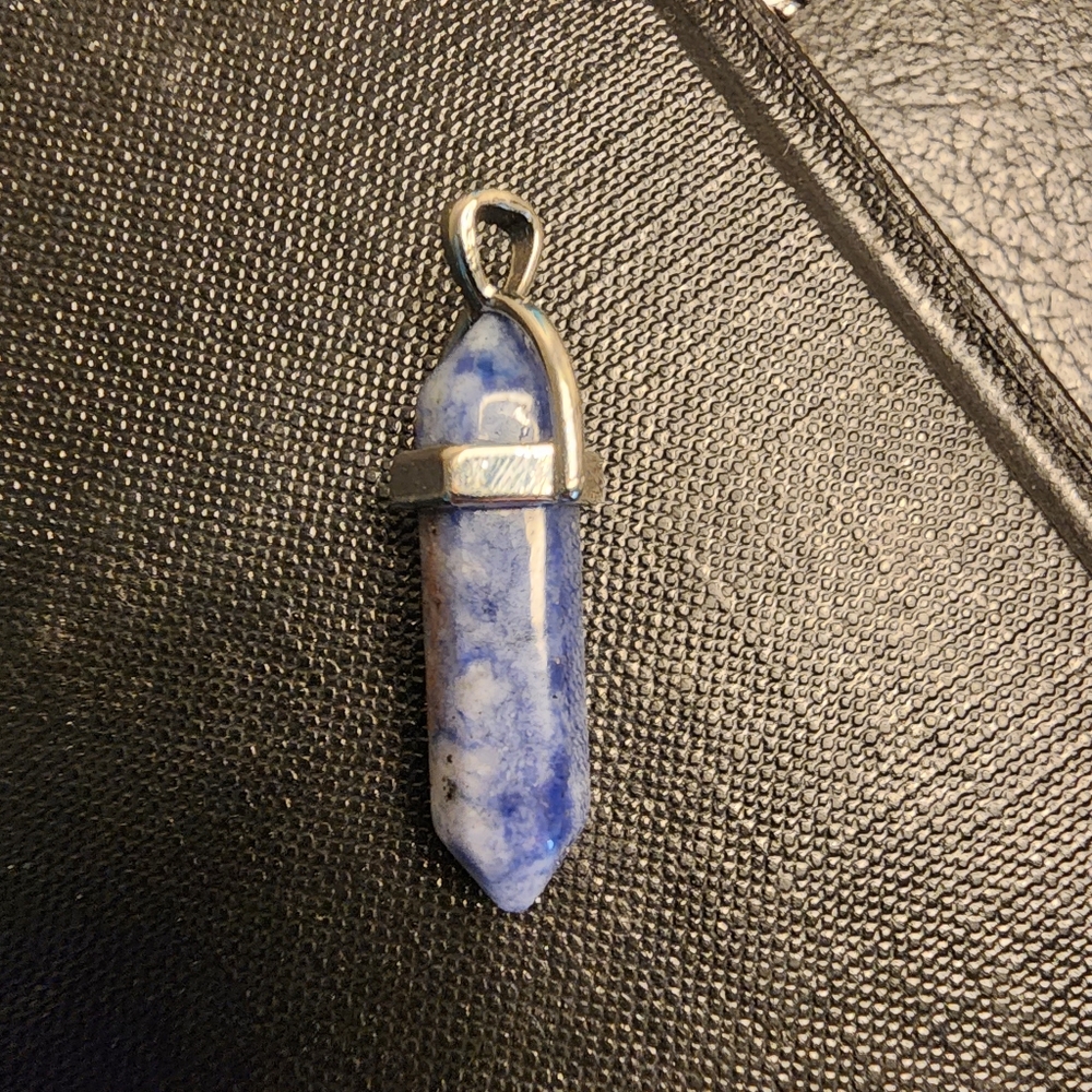 BLUE SODALITE DOUBLE POINT STONE CHAKRA PENDANT NECKLACE HEXAGON W/CORD ☆